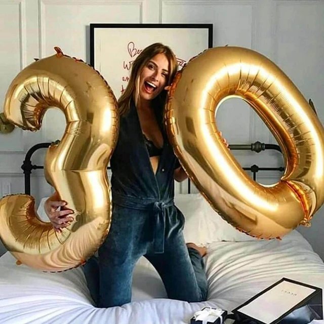 בלוני היליום ענקים “מספרים”